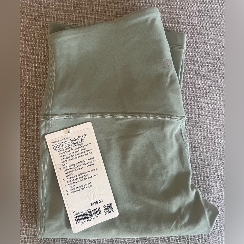 lululemon Align TM HR
Mini Flare Pant 28"  Size 6